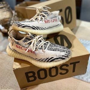 Adidas Yeezy Boost 350 V2 Zebra
100% Authentic
Condition: New